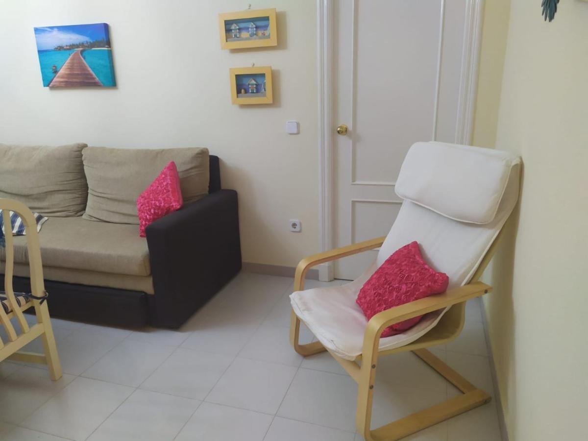 Appartamento Acogedor Apartamento A 100 M. De Pinares Y Playa Rota Esterno foto